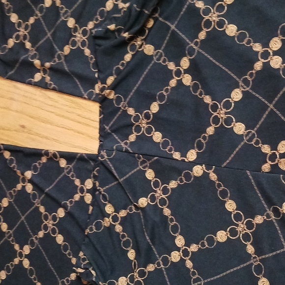 Zara Wide Flare Leg Black Gold Chain Design Med/Large Elastic waist 30inseam - Picture 5 of 6